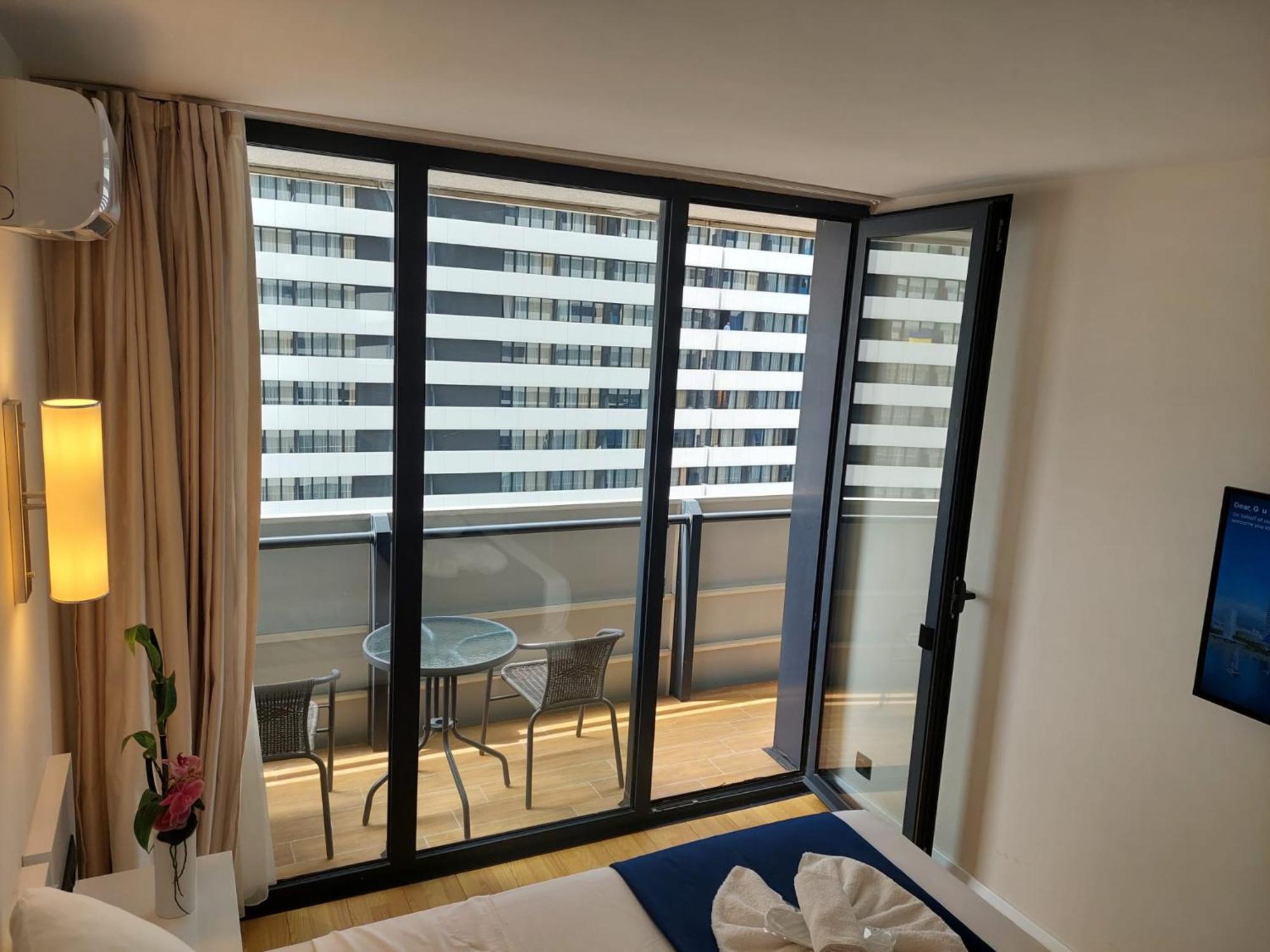 Holiday Point Orbi City Batumi Exterior foto